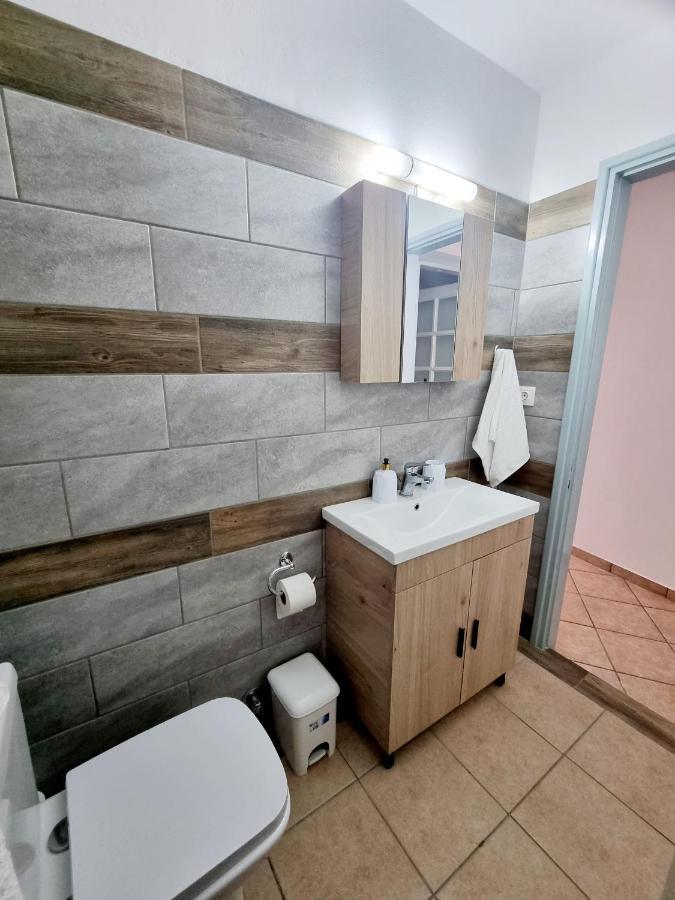 Sweet Stone House Apartment ไฮดรา ภายนอก รูปภาพ